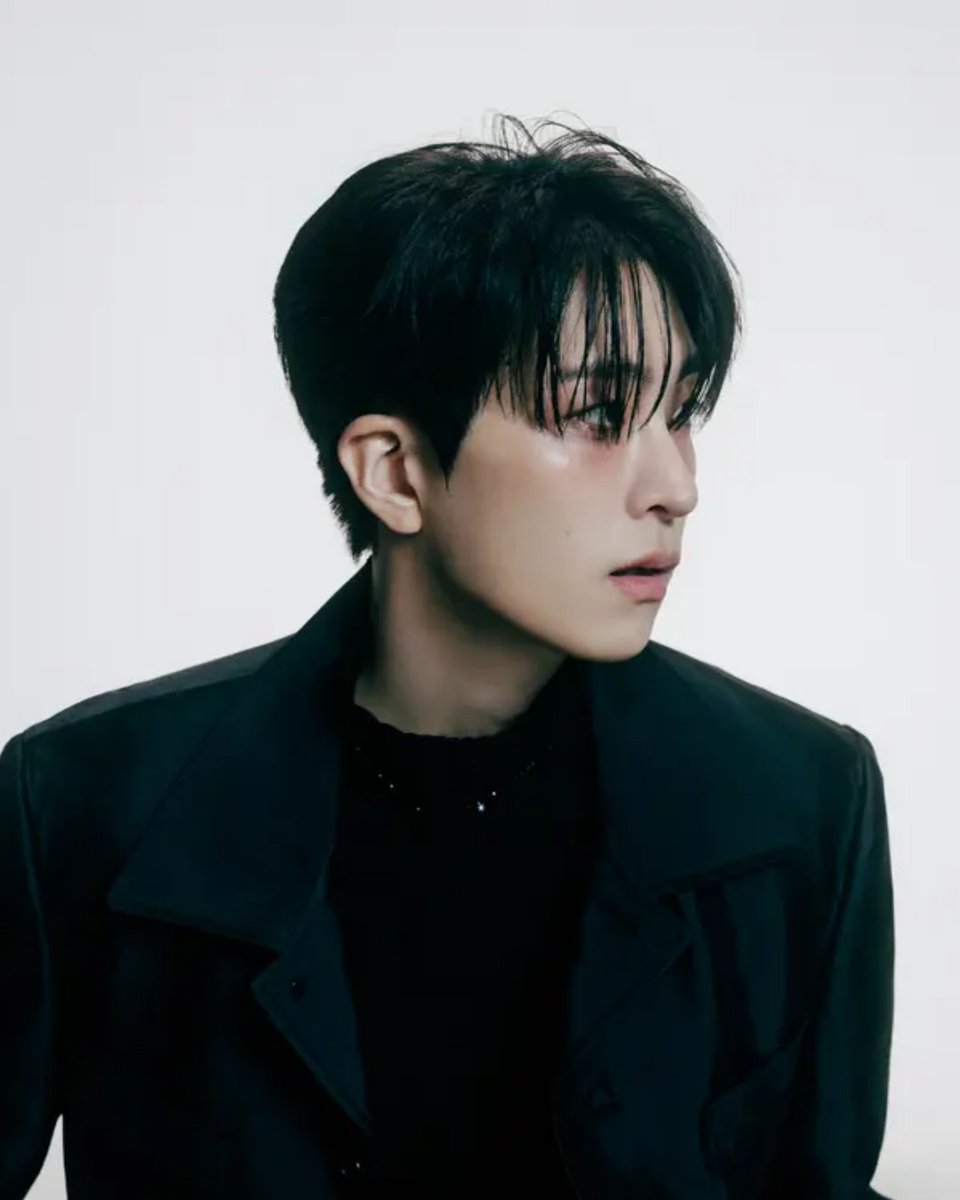 koreanpopbase's tweet photo. Happy 30th birthday to the talented YOUNGJAE of GOT7! https://t.co/q2xleXYHYE
