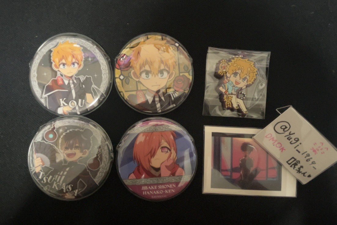 yugi_1969_'s tweet photo. 地縛少年花子くんハピネス缶バッジ交換⟡.·

譲❥画像1
求❥画像2(ラバスト❥花子くん)

気軽になんでもお声がけ下さい♩
 #花子くん  #交換 https://t.co/FzXatZh8me