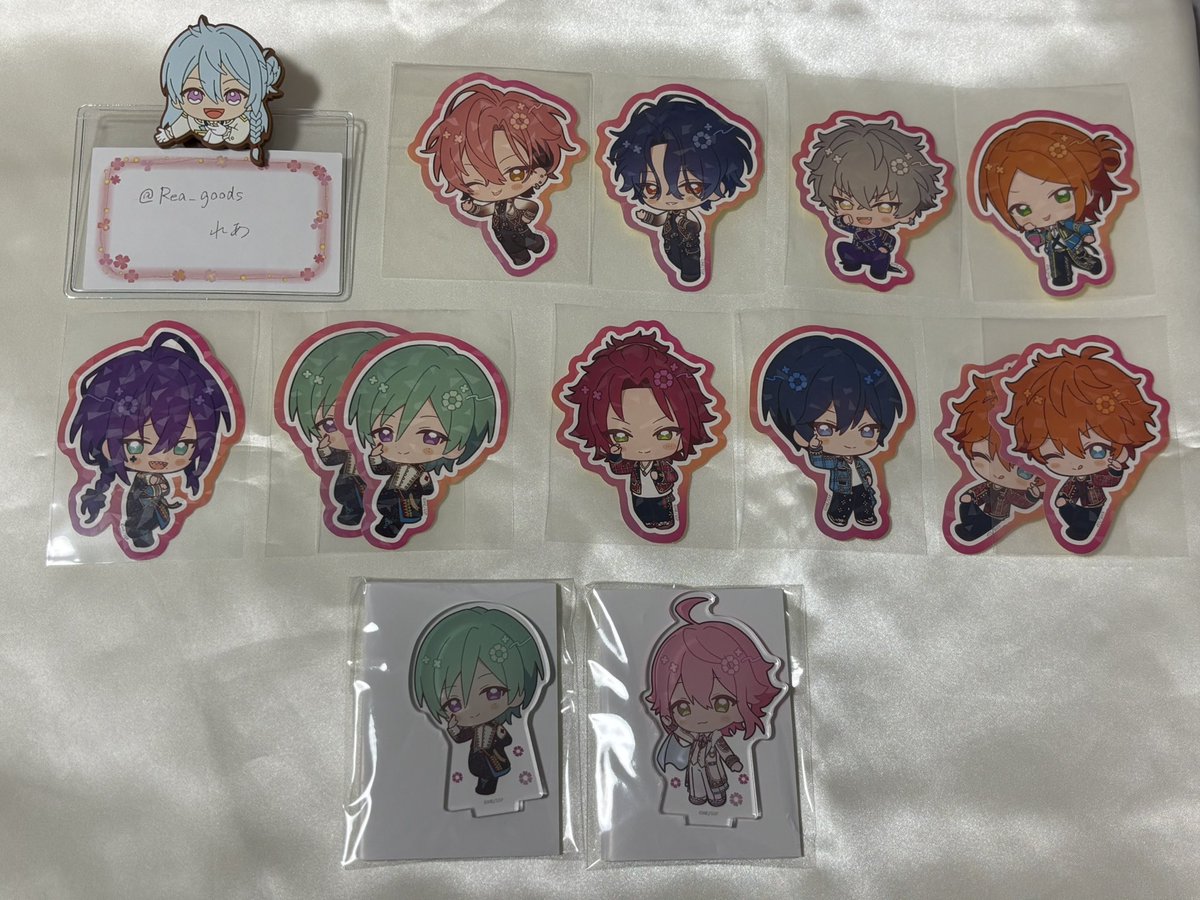 Rea_goods's tweet photo. 交換 譲渡　あんスタ アニカフェ

譲
アクスタ　桃李,巽
ステッカー *チトセ,*舞珠,晃牙,スバル2,北斗,真緒,マヨイ,巽2,ゆうた

求
渉,ジュイス
＊チトセ,舞珠⇒ジュイスとの交換希望。他はどちらでも可
＊アクスタのみ定価譲渡可

郵送交換のみ
検索からも気軽にお声掛けください https://t.co/vr4bdlhNUC