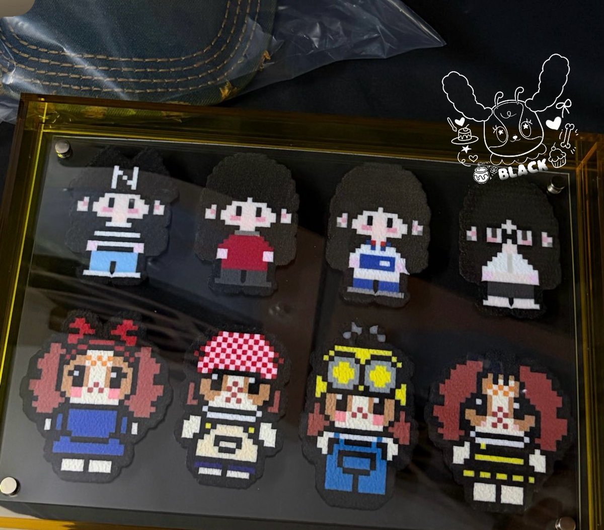 Blacklsw88's tweet photo. I still can’t believe the perler bead art I gave to Mim ended up in View’s room😋The top row of designs was made by me based on photos of Mim.
#Viewmim #VIMMY https://t.co/Yq9vnIQB1u