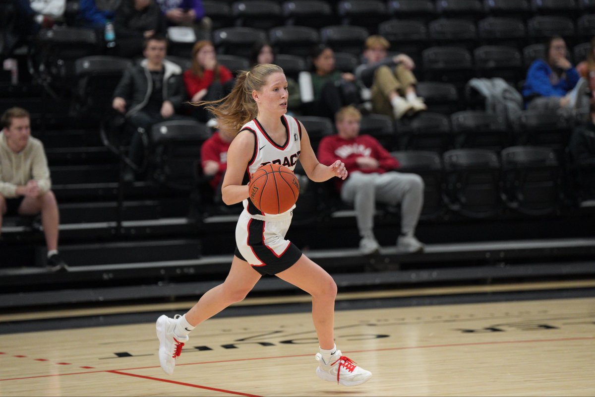 gracecollegewbb's tweet photo. Wishing a huge Happy Birthday to Abbie Ritzema! 🥳🥳

Abbie always brings the energy and laughter into every room she walks into! We are super blessed to have her in our program!

Happy Birthday #10! 🥳🎂 https://t.co/tTHbAOFkUu