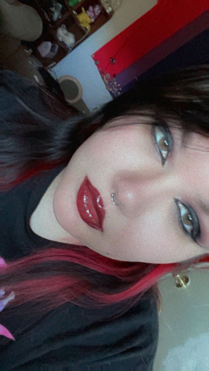 BabyBatQuinn's tweet photo. GUESS WHOS BACKKKKK!??? 
#findom #finsub #paypig #cashcow #humanatm #humanwallet https://t.co/gLw8xxyORr