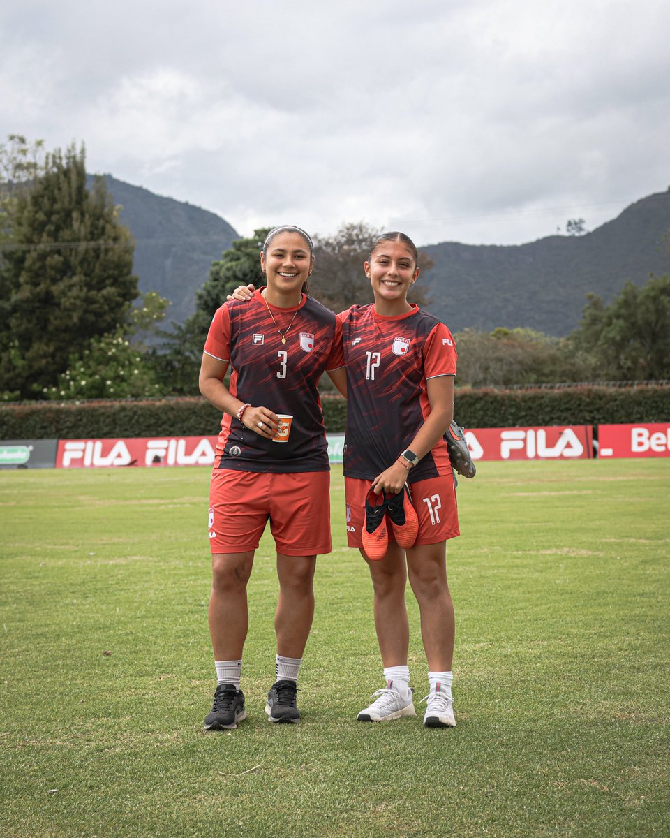 LeonasSantaFe's tweet photo. ¡Último entrenamiento 💪🏻 previo al Clásico Capitalino en la semifinal - ida 🦁! 

Mañana tenemos una cita en El Campín 🏟️ y tú no puedes faltar ❤️

Entradas disponibles 👉🏻 https://t.co/ON4mzDS18Y https://t.co/ugQXSmr19r