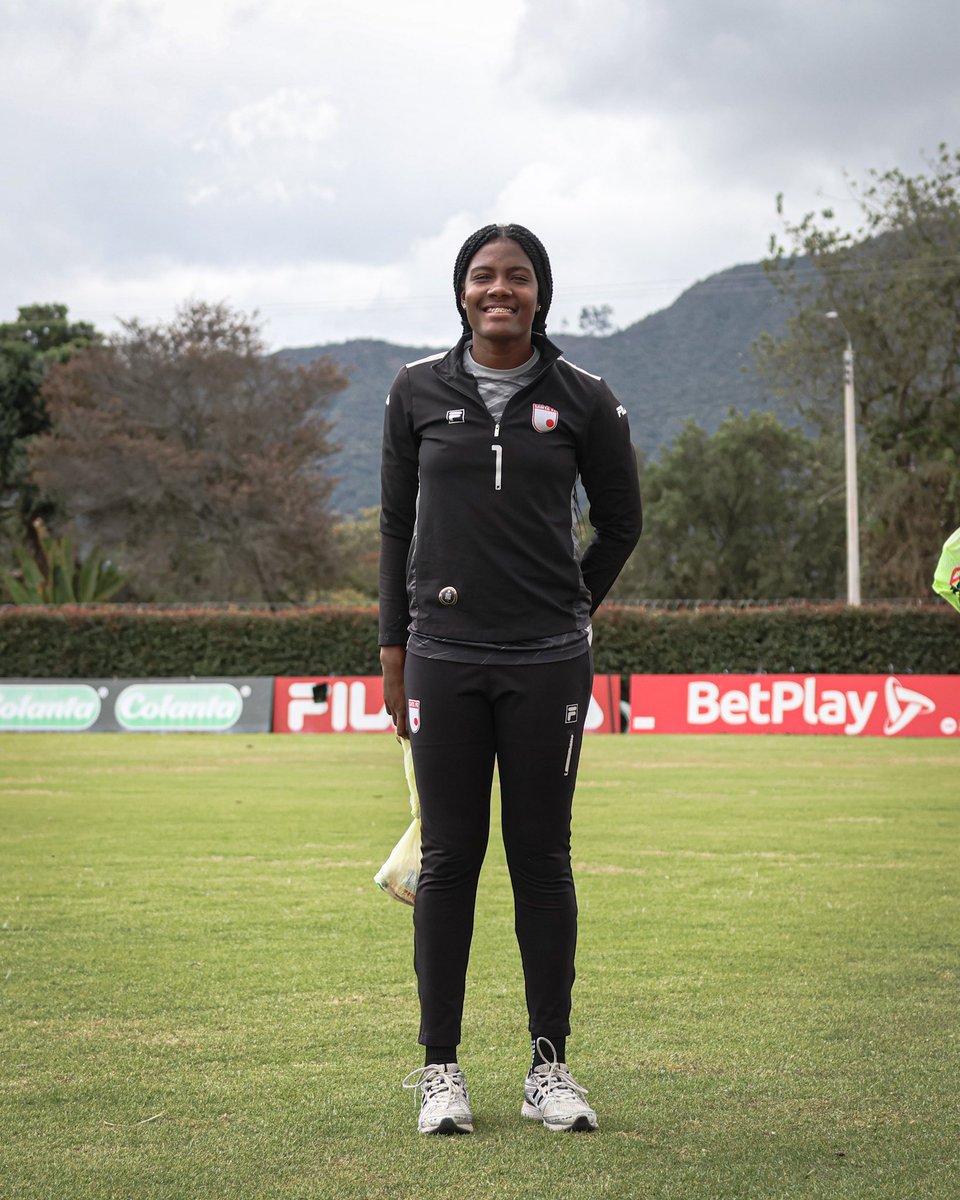 LeonasSantaFe's tweet photo. ¡Último entrenamiento 💪🏻 previo al Clásico Capitalino en la semifinal - ida 🦁! 

Mañana tenemos una cita en El Campín 🏟️ y tú no puedes faltar ❤️

Entradas disponibles 👉🏻 https://t.co/ON4mzDS18Y https://t.co/ugQXSmr19r