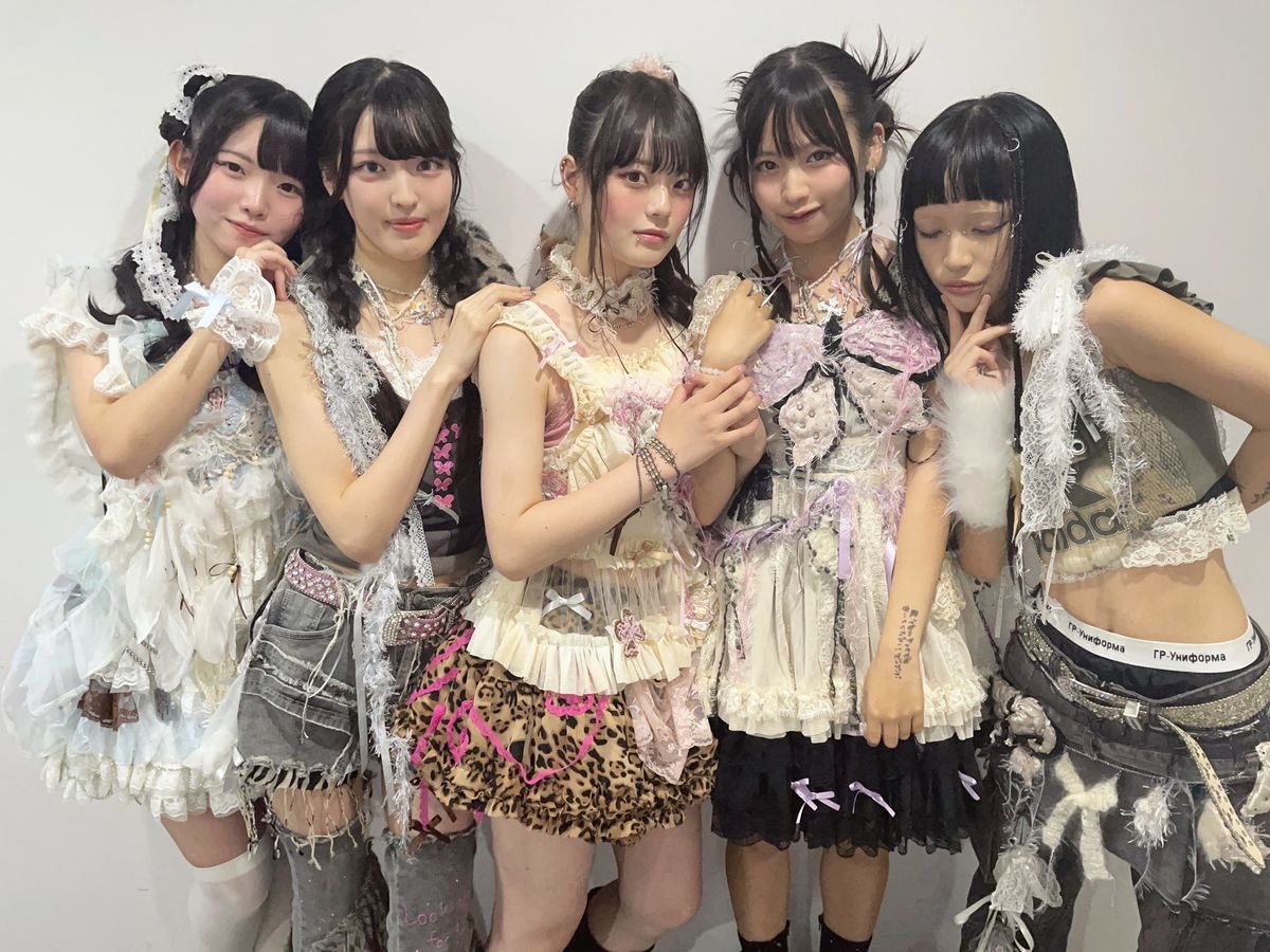 hi_nxap's tweet photo. diigちゃん2周年おめでとう
ずっとだいすきだよ🫂 https://t.co/46nEb7eZhg