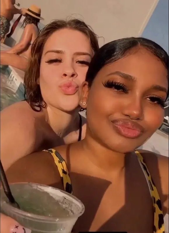 libsoftiktok tweet picture