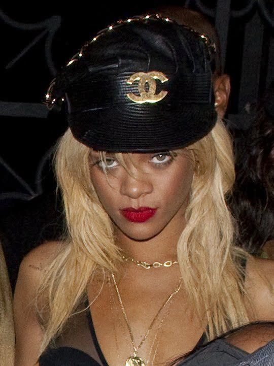 Sound_Scrape's tweet photo. Rihanna wearing a FW91 Chanel Biker Hat by Karl Lagerfeld. https://t.co/rVf9v1pTOJ