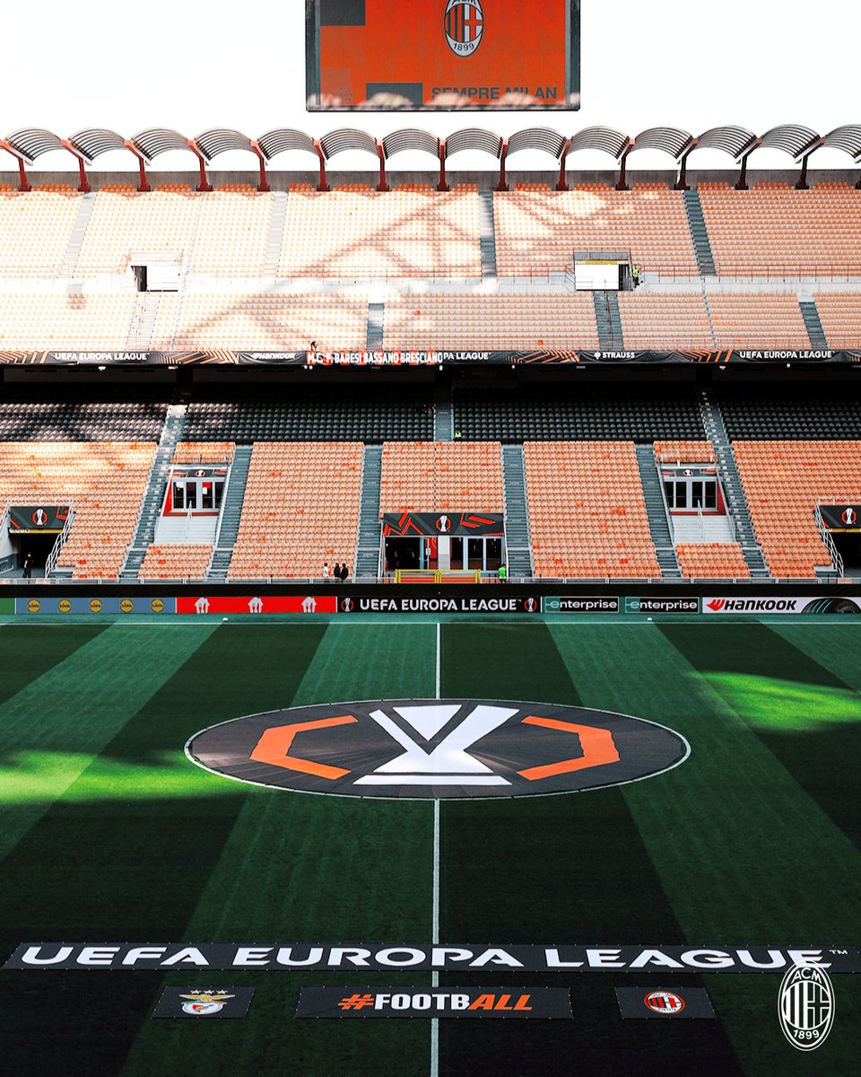 acmilan's tweet photo. San Siro gets the European touch ✨ https://t.co/O9X3R9H10v