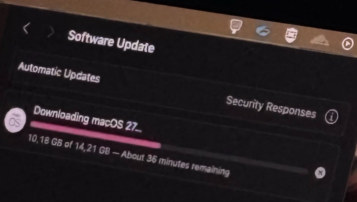 puchieey's tweet photo. sumpah mls buat update ios/macos tuh krn LAMA (di gue) https://t.co/wpeWfOmKDy