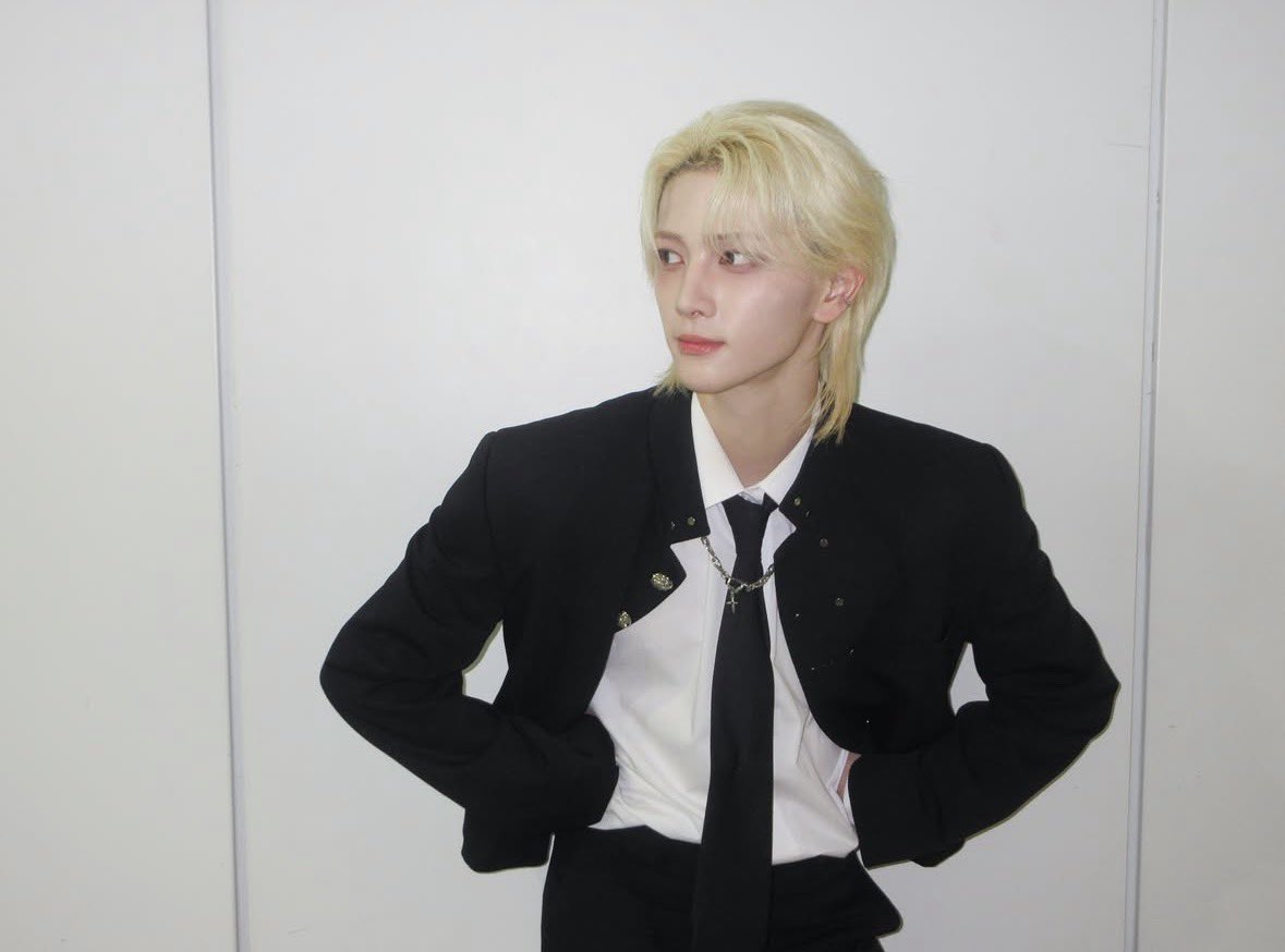 pangilii's tweet photo. 존예냥이 https://t.co/XlvbW2B8t7