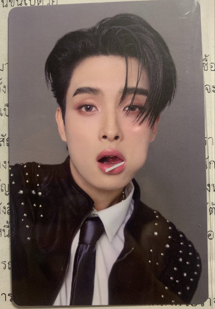 PAMYMY06's tweet photo. @rubybluuuuu แถมฟรีการ์ดพี่ขุนให้ไปด้วยเลยงับ🥺 https://t.co/pXJn6ONj8Q
