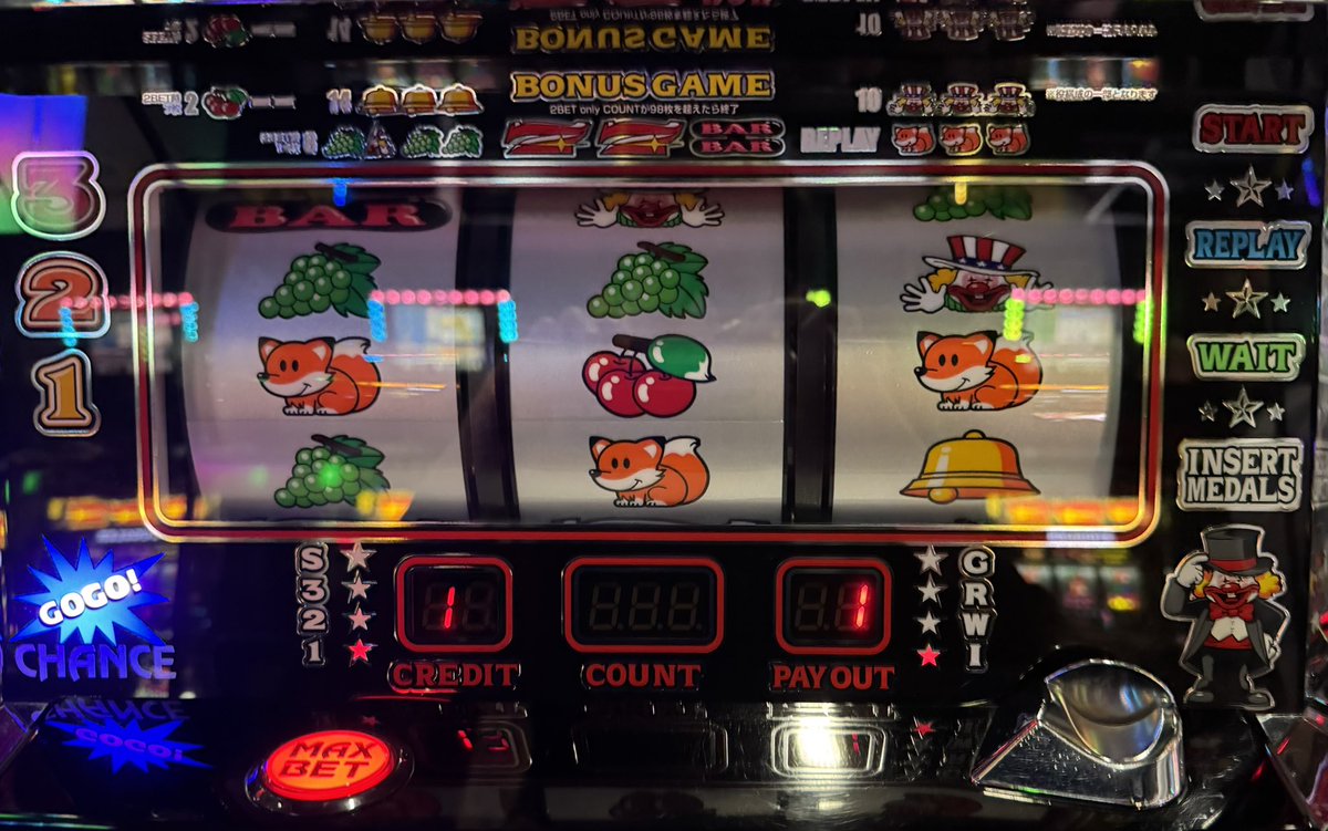 Ken5050J's tweet photo. 兼業でやってると定期的に本業イヤイヤ期突入する

時間で安定と社会的信用を買ってると思って何とか頑張ってる

本当は平日から設定狙いしたいよ😭 https://t.co/g2ks8zk5QM