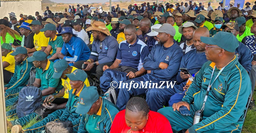 nickmangwana's tweet photo. GWANDA 

The official opening ceremony for the 2026 Inter-Ministerial Sports Festival was held today in Gwanda.The annual festival seeks to foster unity and teamwork while promoting physical fitness and mental wellness among public servants.

The Ministry won gold in the 21km marathon, came second in the choir competition and reached the quarter finals in netball.
#Fit4Service
#WellnessIsHealth