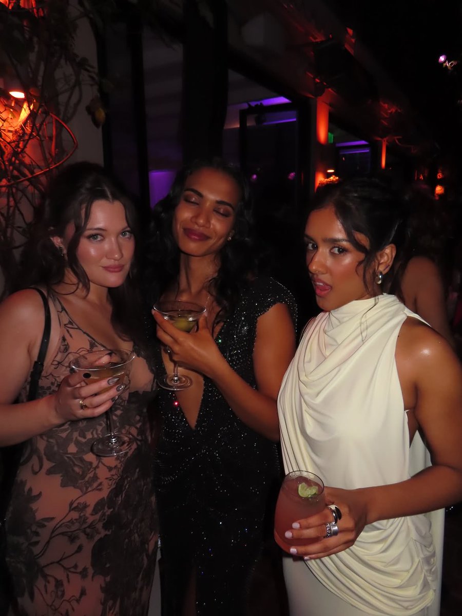 bestofsupriya's tweet photo. Isa, Supriya, and Shabana at the Emmys afterparty 💕💕💕 https://t.co/dxPtR3mORi