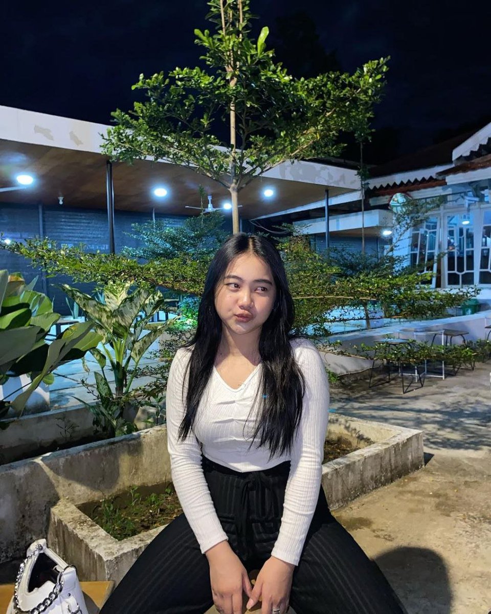 dustman96's tweet photo. Hello Avail ya di Hotel 🏘️ #sidoarjo #bosidoarjo #availsidoarjo https://t.co/i5WLBKWhiM