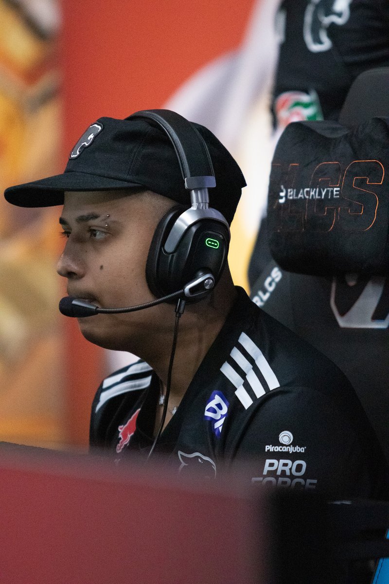 AnoSpot's tweet photo. FURIA STUNNNN NIP 3-0!!! https://t.co/wWMfQvwrxo