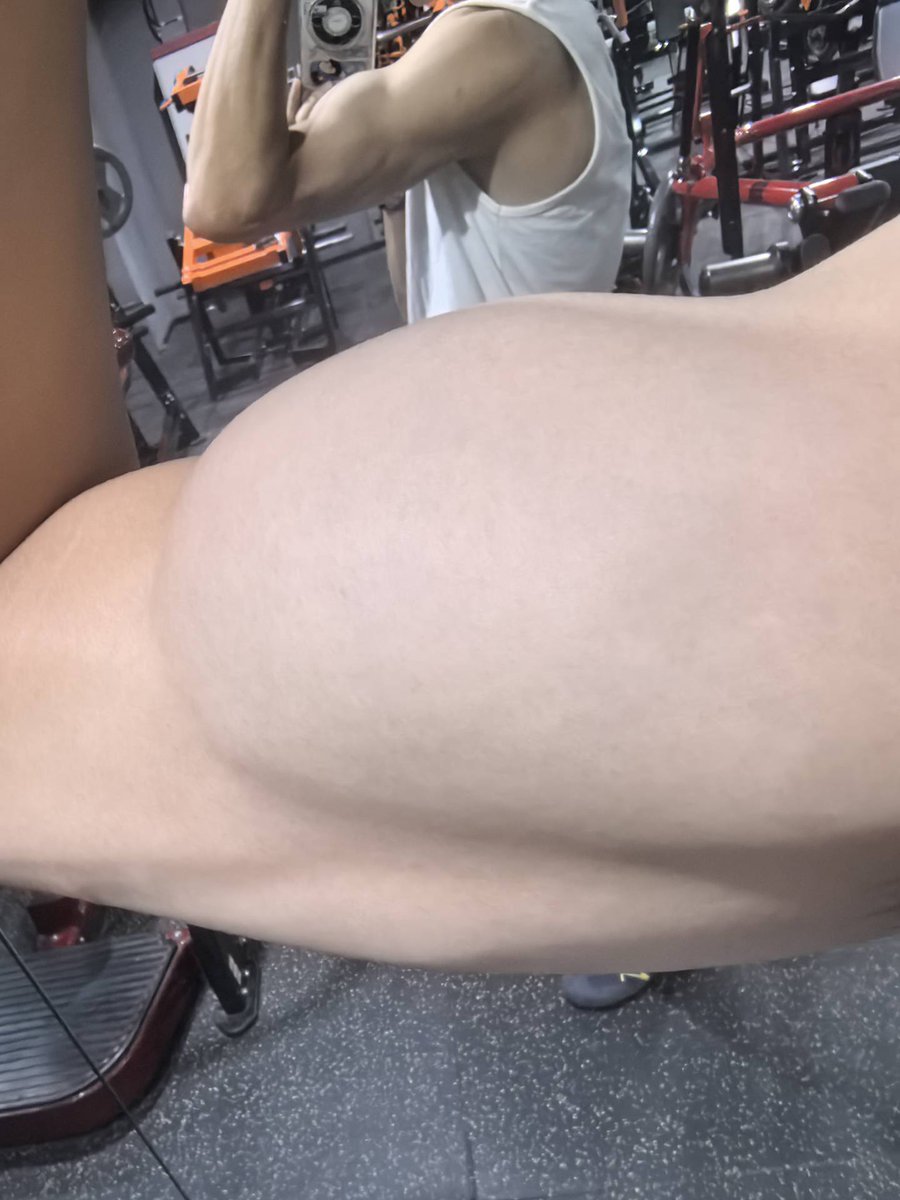 m802398's tweet photo. 给你吃口～#肌肉 #健身 #薄肌 #反差 #女s #m https://t.co/MZpDYmtGtY