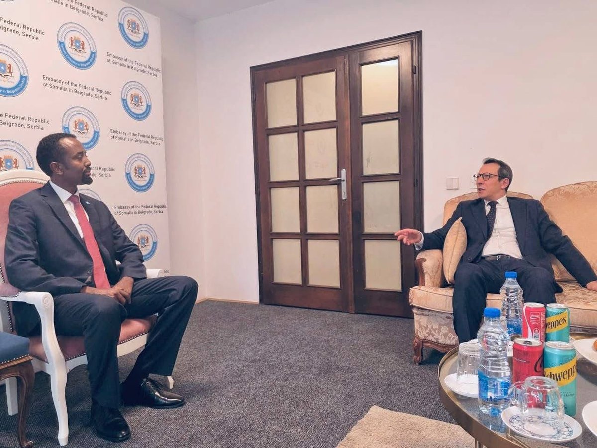 gedo247's tweet photo. Somalia’s Ambassador to Serbia Mohamed Abdullahi Ahmed hosted Algeria’s Ambassador to Serbia #Moncef Mansri at the Somali Embassy in Belgrade, with talks focused on strengthening bilateral ties, shared interests and diplomatic coordination in the Balkans 🇸🇴🇩🇿
@SomaliainSerbia https://t.co/zFjMLuXIPv
