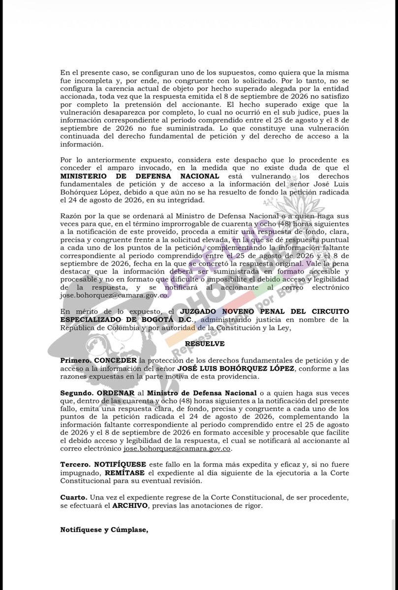 JLuisBohorquez's tweet photo. 🚨 ¡ATENCIÓN! Le ganamos el pulso al ministro de Defensa. Un juez le ordenó entregarme TODA la información sobre los costosos vuelos de @ABDELAESPRIELLA. Tiene 48 horas. Sin trampas. Sin recortes.

Ya encontramos más de $1.117 MILLONES gastados en apenas 18 días. Ahora vamos por lo que falta.

Y una mala noticia para sus mandaderos y sus bots: NO VAMOS A PARAR. Me eligieron para hacer control político y eso seguiremos haciendo.