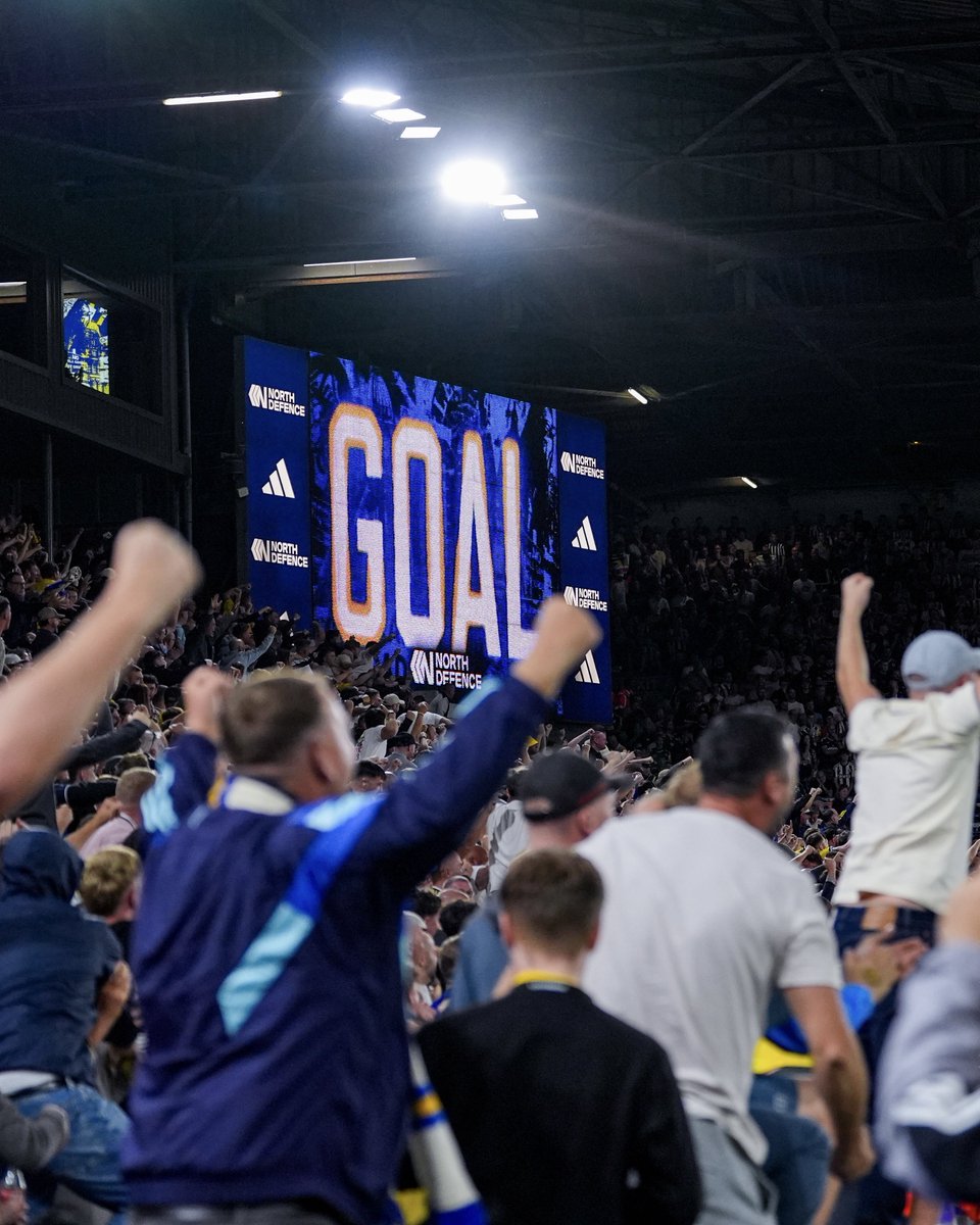 LUFC's tweet photo. ⚽️ Following a review, our 34th-minute goal against Newcastle has now officially been awarded to Dominic Calvert-Lewin https://t.co/61EriXWtQZ