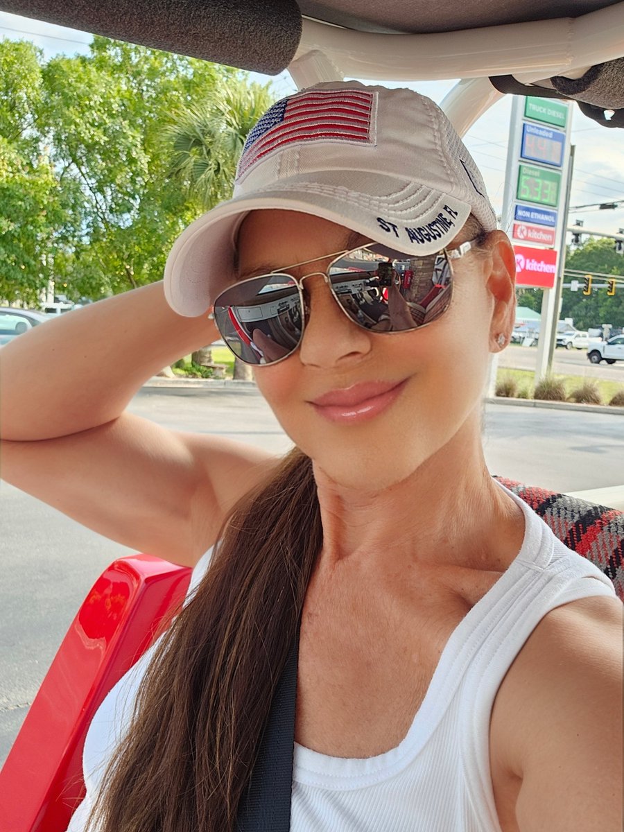 cinrui's tweet photo. I don't care if I have to pay $5.00 a gallon for gas, I'm still voting Republican! #VoteRed 💯🇺🇸❤️ https://t.co/UAPkyGzi7P