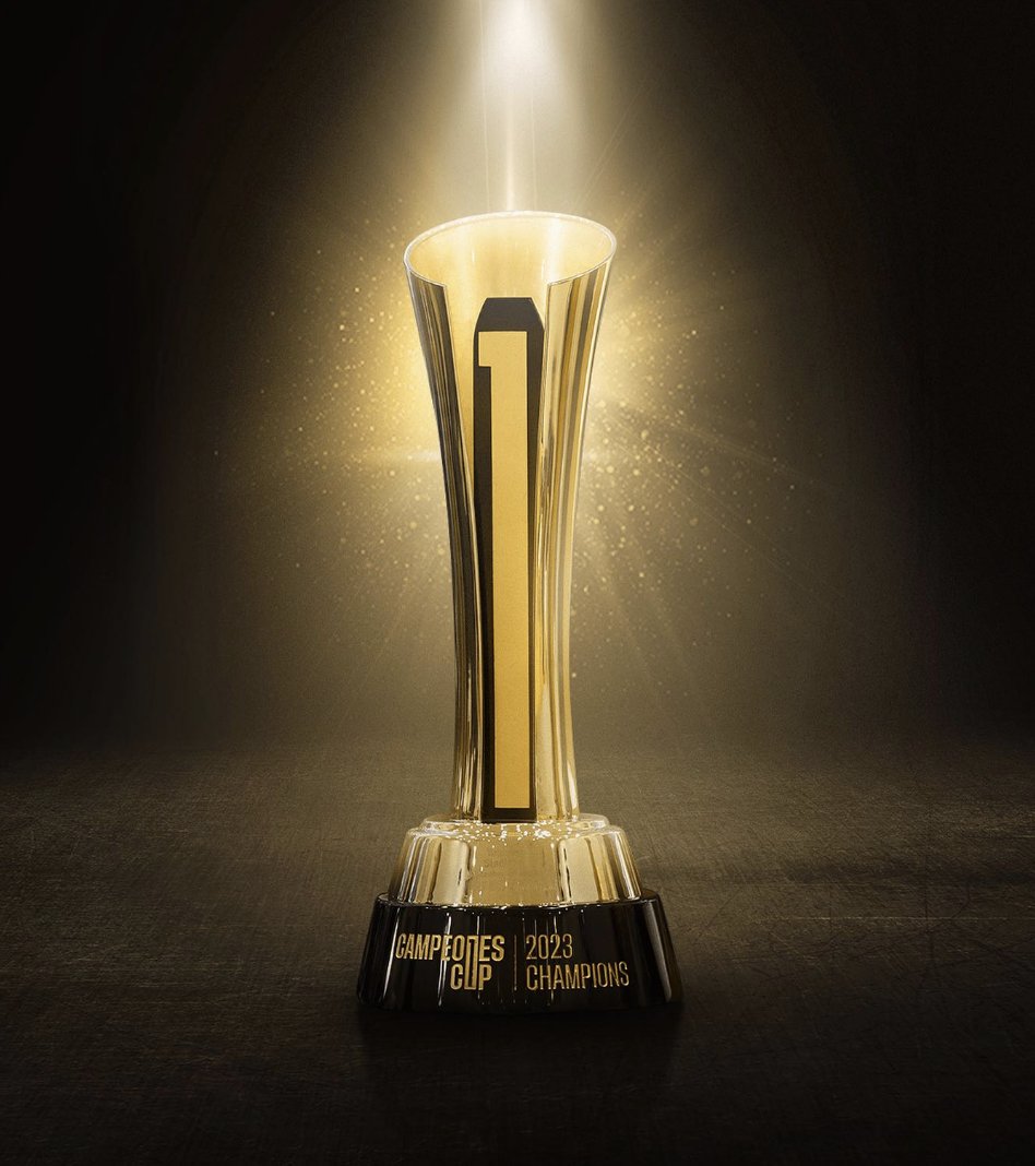 TouchlineX's tweet photo. 🚨 𝗡𝗘𝗪: Lionel Messi has the chance to win his 49th trophy tonight.

He already holds the record of most collective trophies won by any player in football history, but tonight he could make it 49! 🏆 https://t.co/1cYYHQJNKa