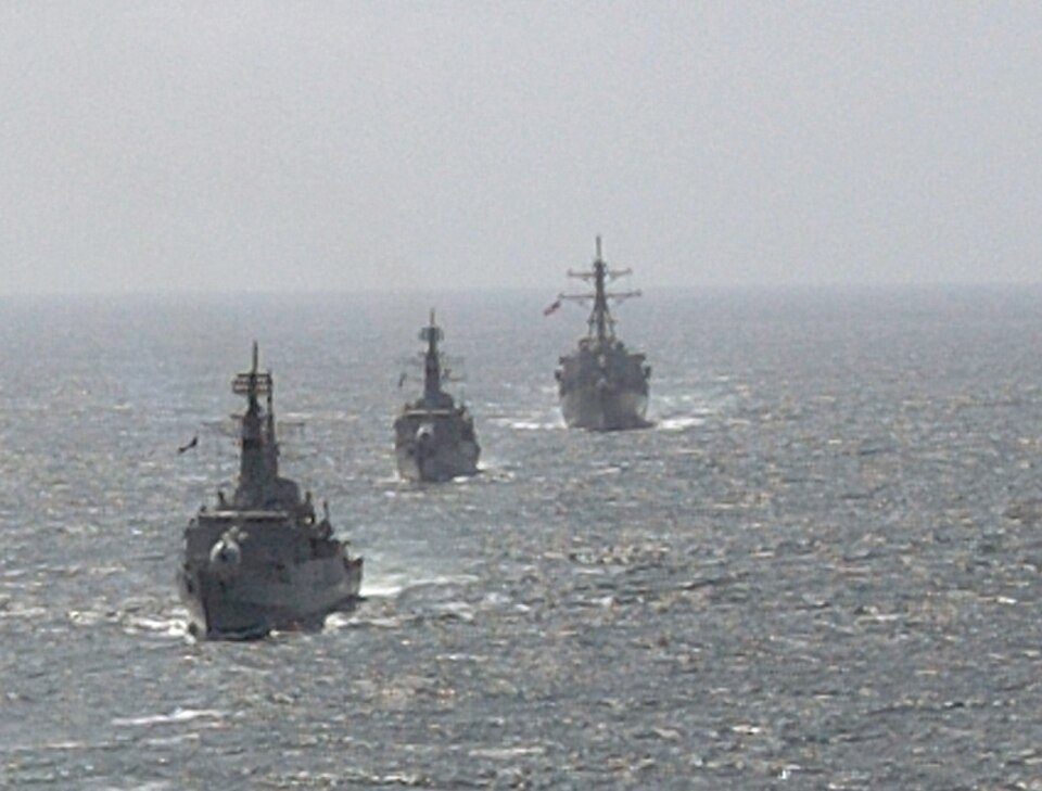 Yo_GowharMir's tweet photo. Pakistan’s latest collision directly violates Article 10 of the 1991 India-Pakistan Agreement requiring a 3-nautical-mile buffer. #ExposePakNavyRecklessness https://t.co/ujTwGfDdQU
