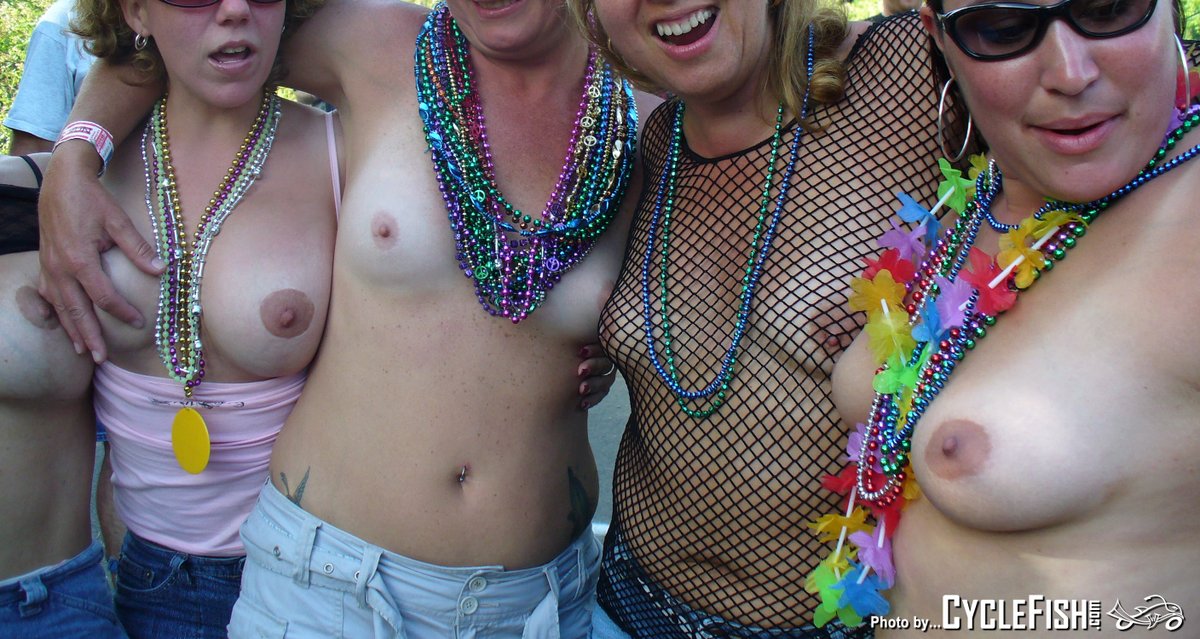 CycleFishEvents's tweet photo. It's #WhipEmOutWednesday, and https://t.co/3AdqFh01O2 doesn't car if they're #BigTits, #TinyTits, #RealTits or #FakeTits... If they're #Tits then you need to #WhipEmOut https://t.co/QWioDnmG5l
