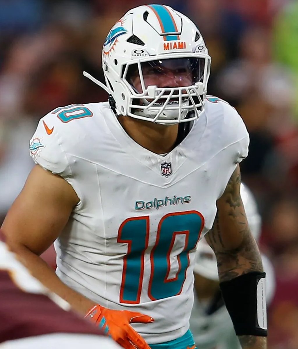 KalshiSports's tweet photo. NFL DROY Rankings, via Kalshi:

1. Jacob Rodriguez (24%)
2. David Bailey (20%)
3. Caleb Downs (13%)
4. Rueben Bain Jr (11%)
5. Sonny Styles (10%)
6. Arvell Reese (9%)
7. Mansoor Delane (8%)
8. Josiah Trotter (4%)
9. Anthony Hill Jr (3%)
10. Cashius Howell (3%) https://t.co/78sQD6ll8p