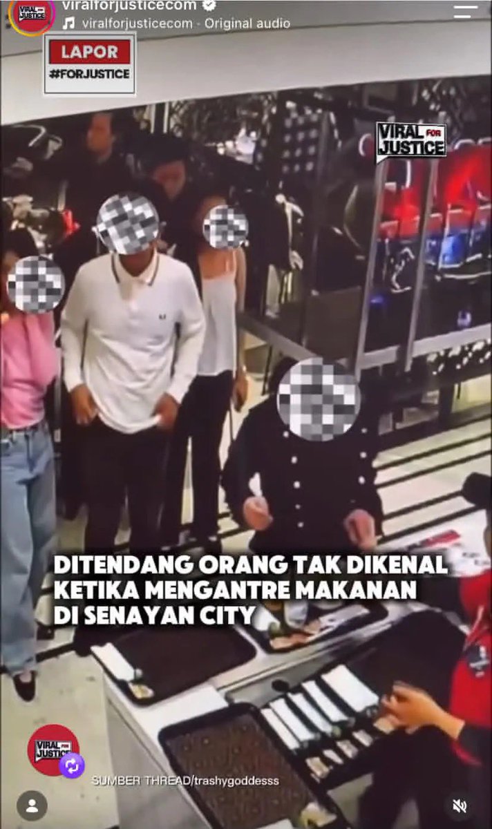 watermealen's tweet photo. ini ga banget sihhh.. nendang orang pas lagi ngantri gaada sebab, lagi pms kah cowonya emosi amat 😭😔

lu gak mau keganggu, makan di rumah aja sanaaaa… jangan di foodcourt. ☺️☺️ https://t.co/VBYTp9ETr3