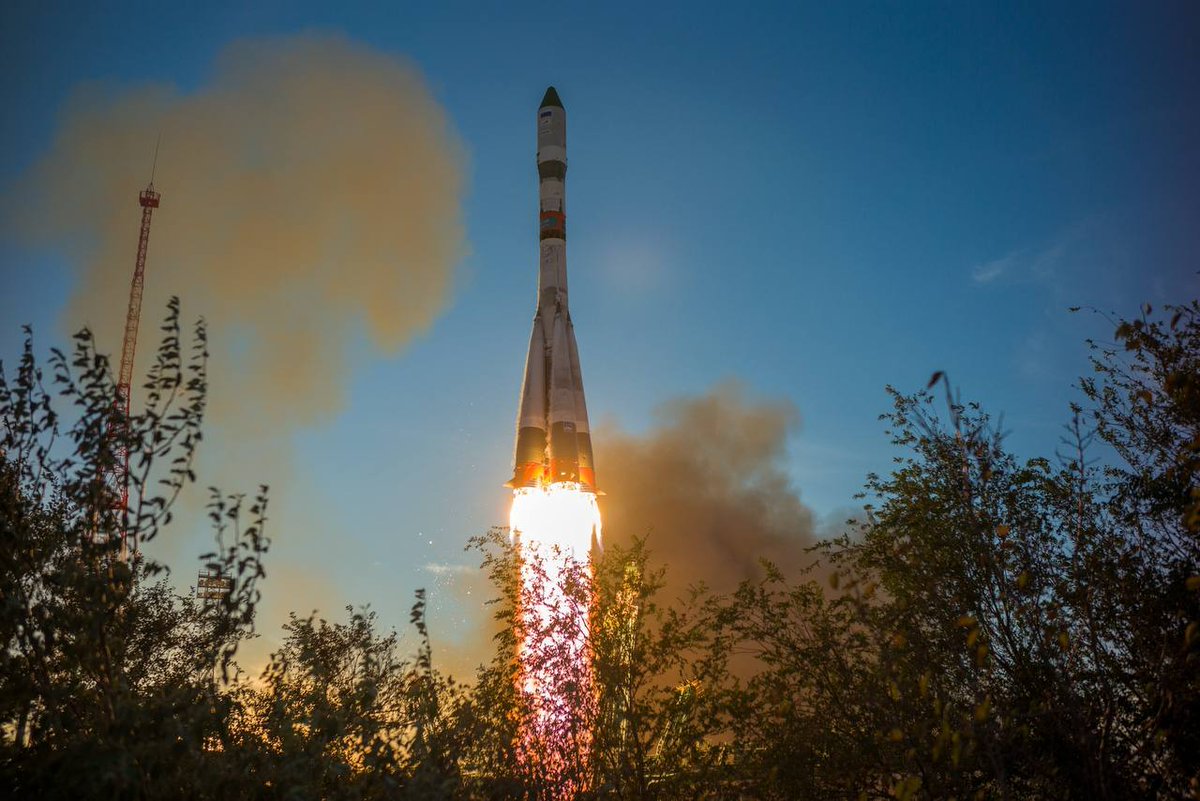 katlinegrey's tweet photo. #Soyuz2.1b with #ProgressMS35 cargo spacecraft launched today at 13:34 UTC. Docking to the Poisk module is scheduled for September 19, 13:47 UTC. It has 1177 t of cargo on board, 842 kg of fuel, 420 kg of water and 50 kg of oxygen.
📸 by Roscosmos https://t.co/51OViHAH7G