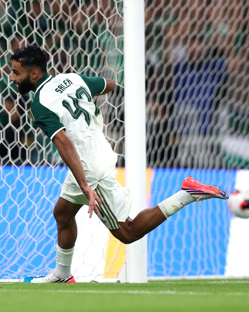 fifaworldcup_ar's tweet photo. الراقي أبو الشامات 💚🤍

#FIFAIntercontinentalCup https://t.co/m22exlH1rQ