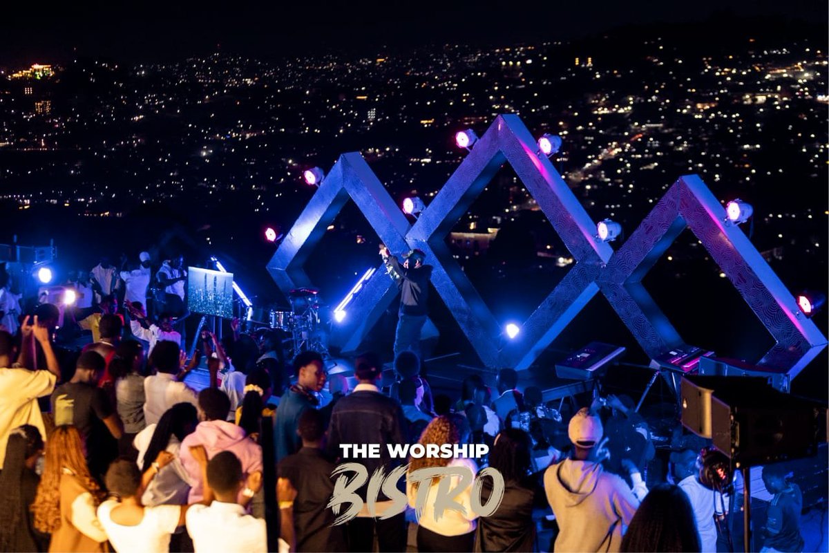 HouseofLove111's tweet photo. #hypesession
#worshipbistro
#houseofloveglobal https://t.co/GeD9z4GmvE