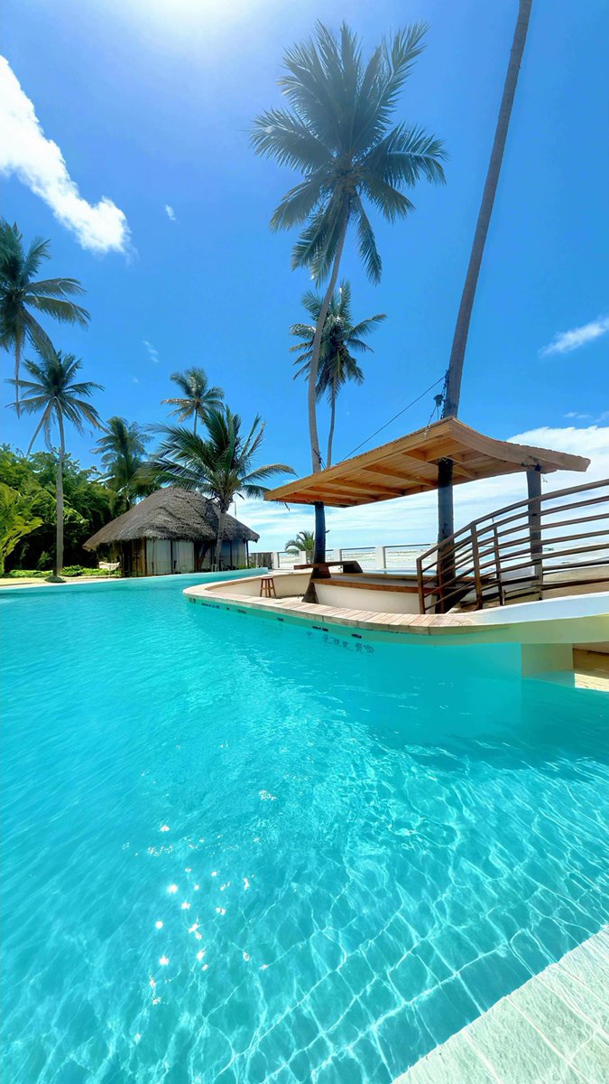 viewsoff's tweet photo. Zanzibar https://t.co/R1SWMwNHsf