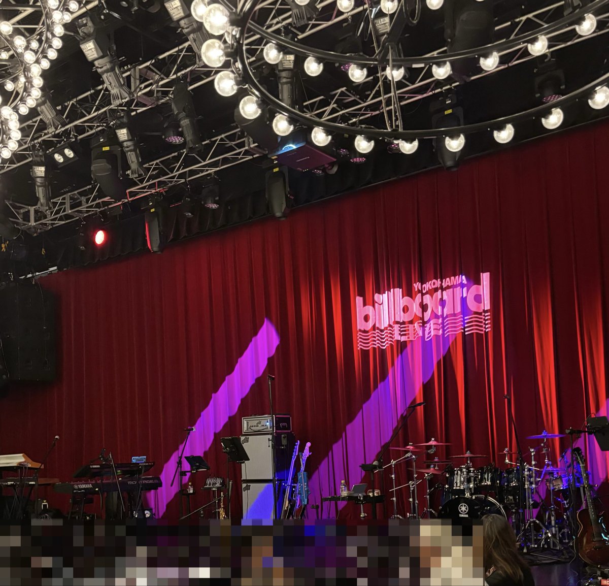 tobio66130's tweet photo. 今日は #DEZOLVE のライブに参戦。(今年2度目)
そして今日は #本田雅人 さんがゲスト🎷
今夜もオープニングから超絶超速でカッコよかった!
本田さん、参加の一曲目からハイカロリーでパワフルでしたが、その後”易しめな曲“(by真央樹さん)もあってよかった😄(全然易しくない)
楽しかった😆
↓ https://t.co/SOGqrswYep