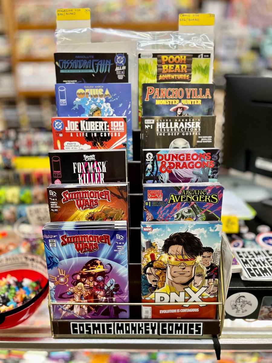 cosmicmonkey's tweet photo. #NCBD is here, and so are we! Store picks galore, new trades and GNs and Justin’s (surprise surprise) pick of the week! 11am, let’s GO! #comics https://t.co/hUarvJTxQa