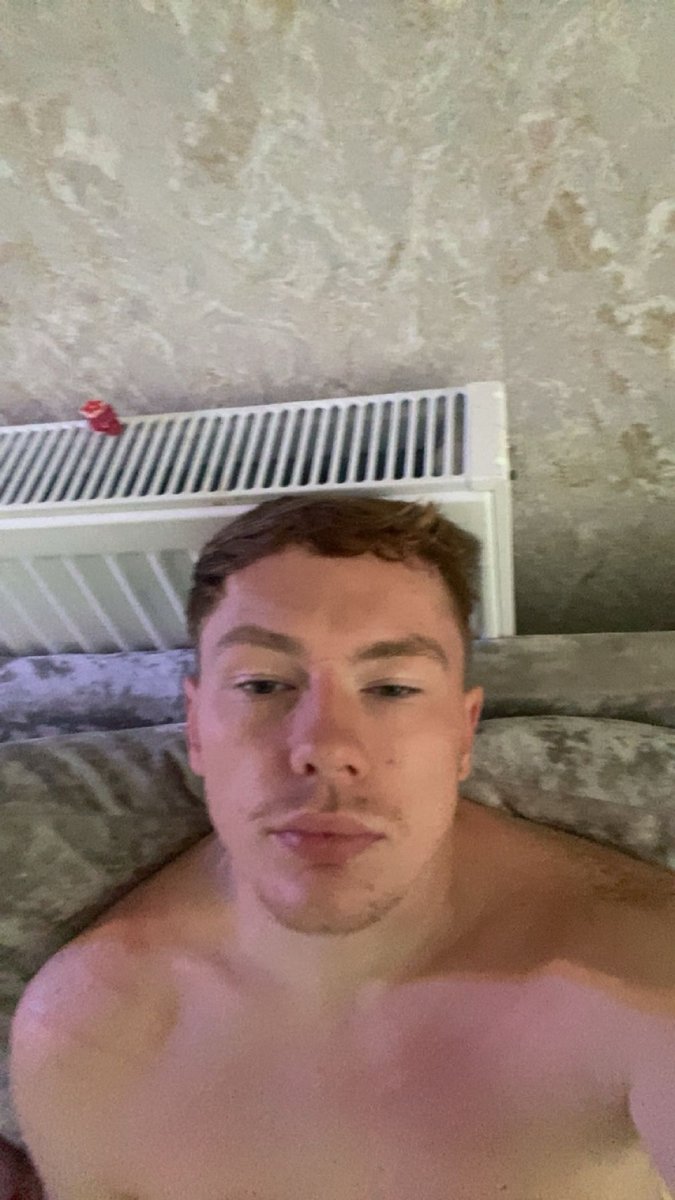 ExplicitGinge's tweet photo. Just woke up from a nap https://t.co/JG1ovjT30j
