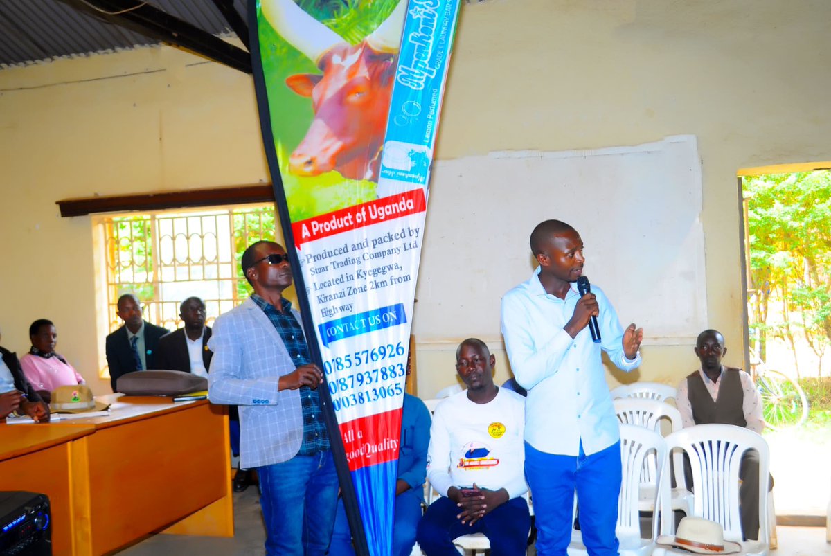 stuartradingltd's tweet photo. Mzee Kariisa Stuart has launched Gen. Muhoozi Kainerugaba’s 2031 endorsement book at Kyegegwa Town Council, becoming the first person in Kyegegwa District to endorse him. He thanked Hon. Musa Swaibu Rutangi for the mobilisation.
#Kyegegwa #Muhoozi2031 https://t.co/3QOr9oTkps