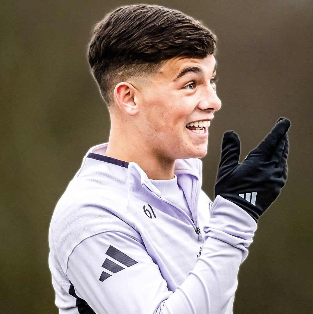 FrankEra_'s tweet photo. 🚨🌟 | BREAKING:

Shea Lacey STARTS for Manchester United against Brighton tonight. 

[@SullyTalkz] https://t.co/qSqDGHjwaz