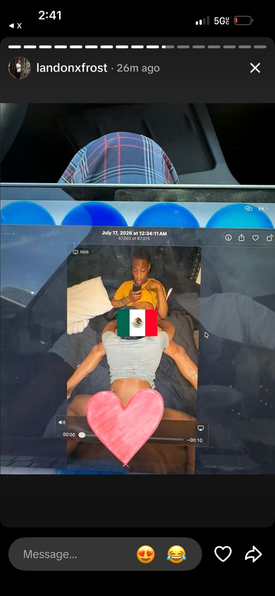 landon_no_frost's tweet photo. Mind you, Landon is the one who initially exposed hisself and Poodie for having a 3sum with Chico.. he wasn't embarrassed then bcus he didn't know at the time that the boy don't change his draws I guess lmao. https://t.co/TNwbBY1giE