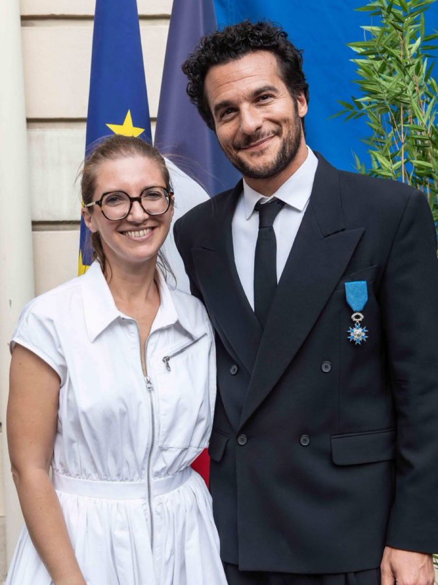 French2145's tweet photo. @TvTvpeace La France de la honte 😡😡😡 #TBT9 https://t.co/VFXifNevrr
