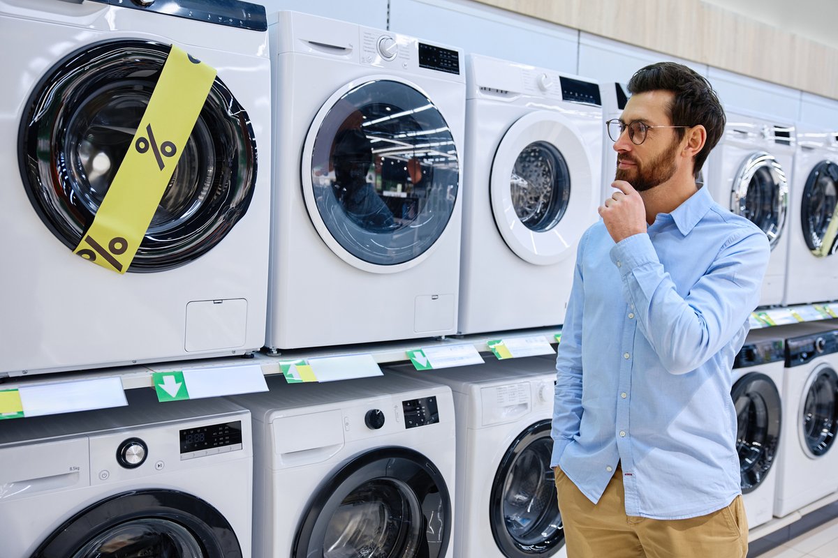 BrandSource's tweet photo. A new study of more than 18,000 consumers reveals what shoppers actually consider when buying a major appliance, from fit and brand name to online reviews and energy ratings. Read more...

https://t.co/4e8FXsQSkF

#ItsAboutTheMembers #YourSourceNews #YSN #ApplianceBuyingGroup https://t.co/KltmrH0VDh