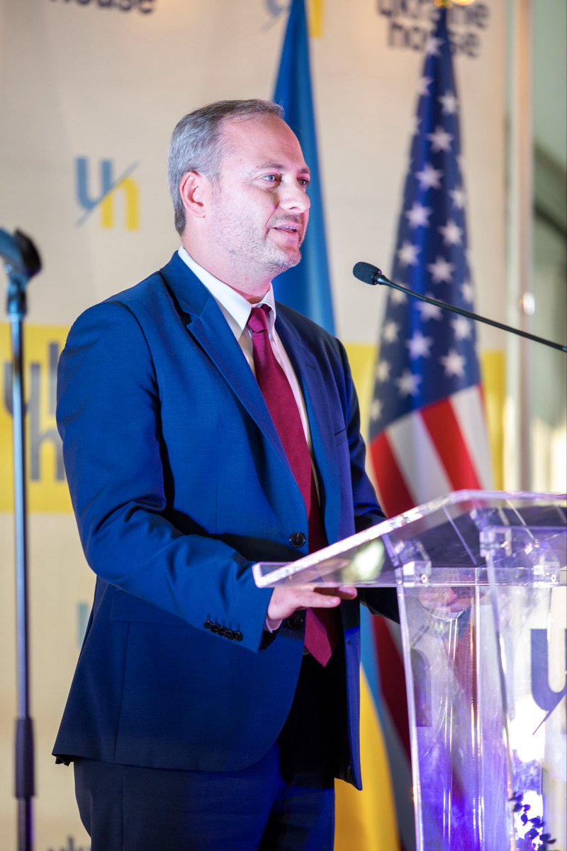 UKRintheUSA's tweet photo. The Embassy of Ukraine in the USA, together with Ukraine House, hosted a celebration of the 35th Anniversary of Ukraine’s Independence.

"Peace is perhaps the most desired word for millions of Ukrainians," said Chargé d’Affaires a.i. Denys Sienik. "But for diplomacy to succeed, Ukraine must have the means to defend itself. 

At the same time, our partnership with the United States is about more than security; it is also about building the future together, creating opportunities, and strengthening our economies."

We were honored to welcome U.S. leaders and partners who spoke about Ukraine’s fight for freedom and the strength of the 🇺🇦🇺🇸 partnership.

Thank you to our partners Ukraine House, USUBC, @TwiyKyivstar, and @BankofAmerica, and to everyone who joined us! 🇺🇦🇺🇸
