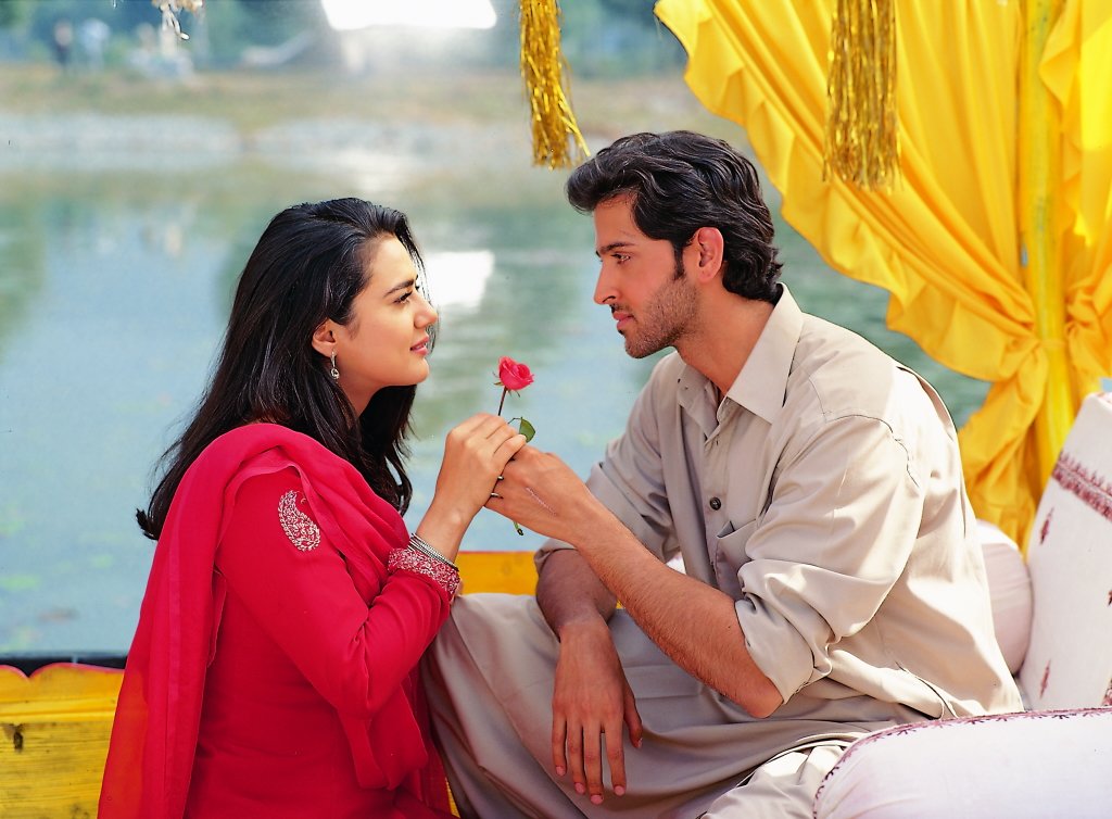 Azhar4srkain's tweet photo. @realpreityzinta Which song do you like from Mission Kashmir Movies? #PZChat 🌷 https://t.co/8zdQ0QEVs2