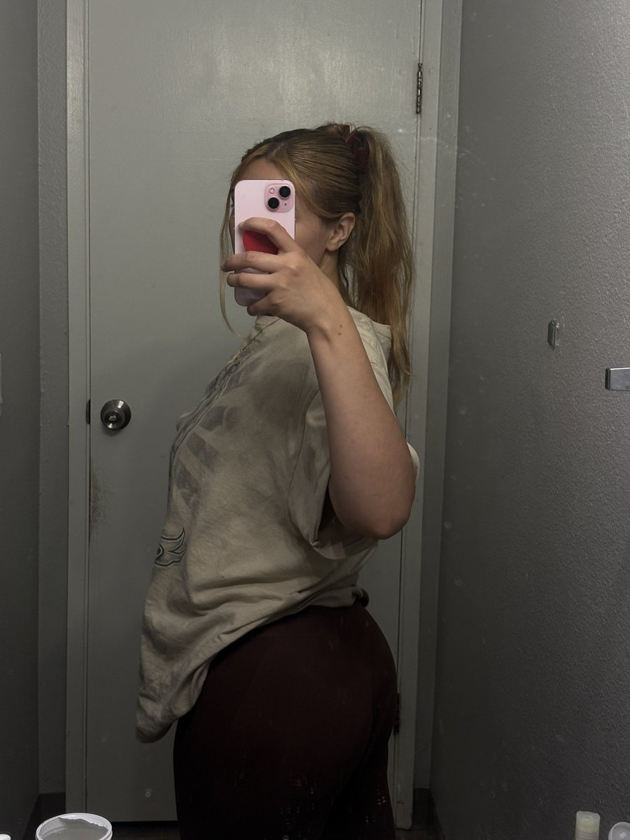 Dzxbbg's tweet photo. Good morninggg 🤎🇲🇽
#viral #gym #baddie #chudai #biggass #latina #IndependenciaDeMéxico #fypシ゚viral https://t.co/ls1w959Xn3