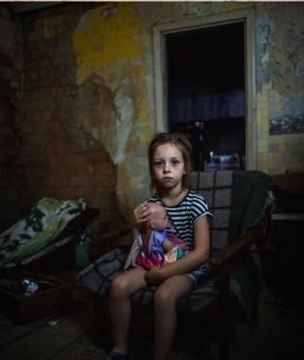 jurgen_nauditt's tweet photo. Russian forces are starving out the temporarily occupied city of Oleshky in the Kherson region.

Russian forces are blockading the temporarily occupied city of Oleshky on the left bank of the Kherson region, causing a humanitarian catastrophe and leaving the civilian population without food or medical supplies.

Approximately 6,000 people, including 200 children, still live in the city.