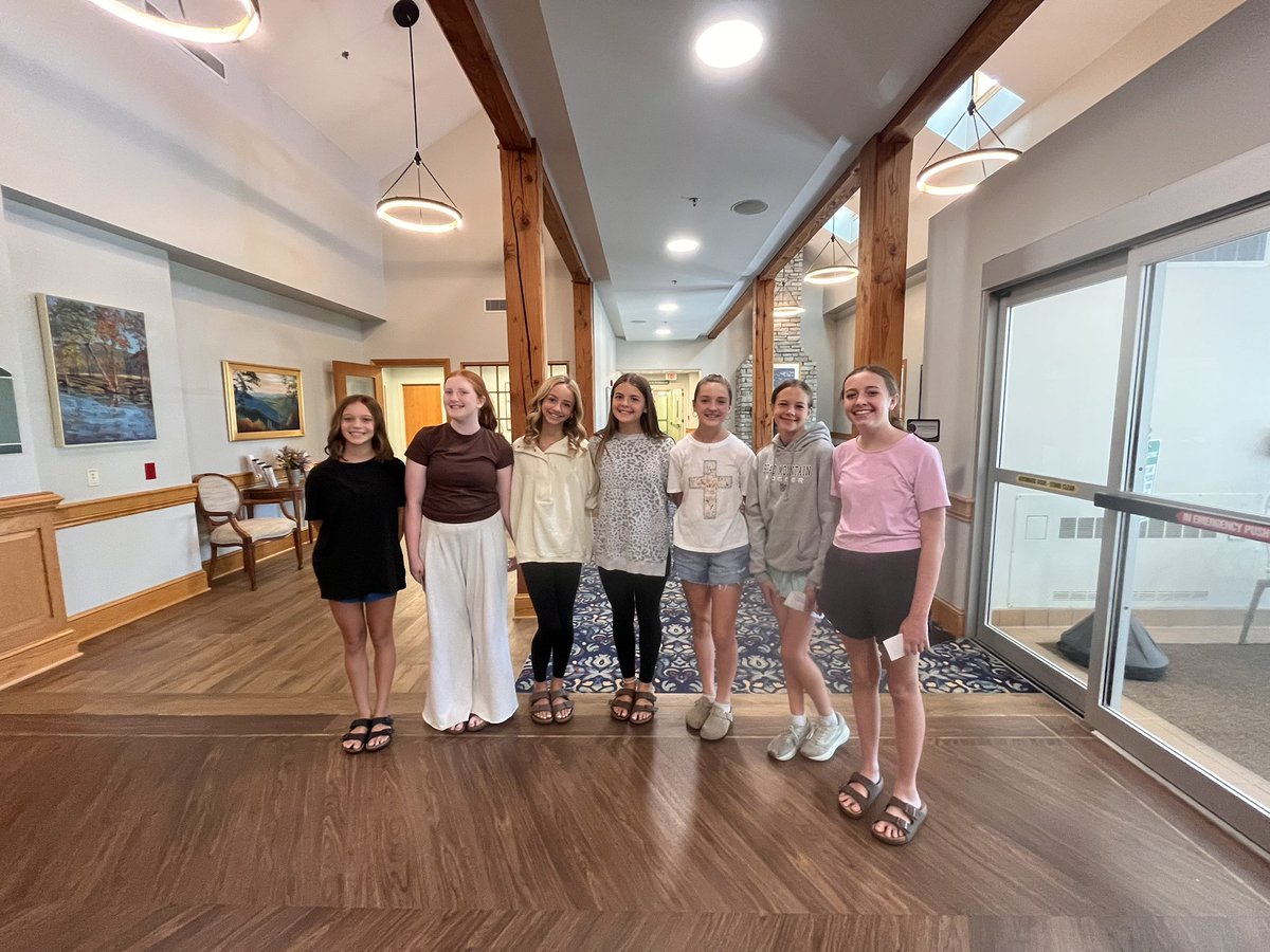 LibraryRmms's tweet photo. So proud of our former Glebe Club members for sharing their experiences from last year. You did an amazing job!♥️🎉 https://t.co/31r56EWDzI