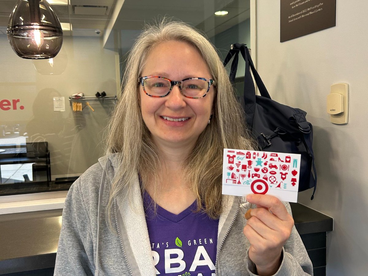 MemorialBldCtrs's tweet photo. Hallie made her very first blood donation a few weeks ago during our Labor Day Sweepstakes and just found out she was one of our lucky $500 gift card winners! 

Today, Hallie’s husband stopped by to donate, too, so we got the chance to give Hallie her gift card in person! https://t.co/u5V9Cg4LZ0