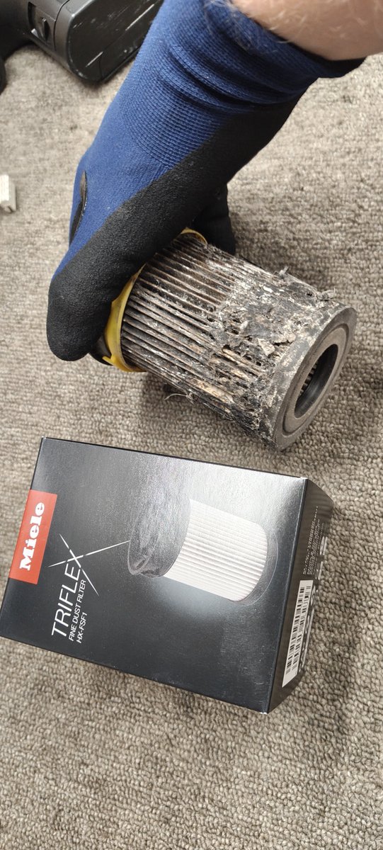 PerformanceVac's tweet photo. Your vacuums need to breathe too. Keep up with your cleaning by getting genuine filters and vacuum bags here @performancevacuumden

#filter #tokclean #vacuumcleaner #vacuum https://t.co/Gg9zOjdO9O