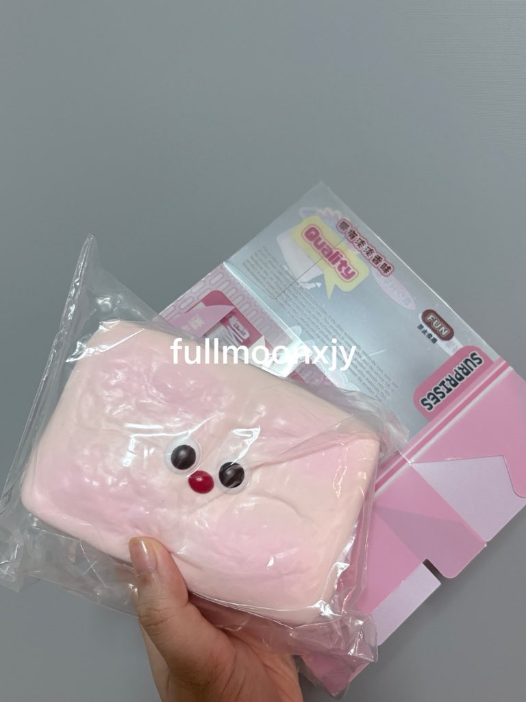 Fullmoonxjy's tweet photo. เทๆค่า ชิ้นละ 320 ม1 ทั้งคู่ค่า
#ส่งต่อสกุชชี่  #squishy #สกุชชี่ #สกุชชี่ปล่อย  #สกุชชี่ราคาถูก #ปล่อยสกุชชี่ #เหมาสกุชชี่  #สกุชชี่มือสอง #ตลาดนัดสกุชชี่ https://t.co/f3BCROpNOe